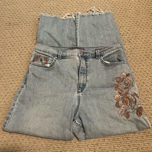 Gloria Vanderbilt  Amanda Embroidered Jeans